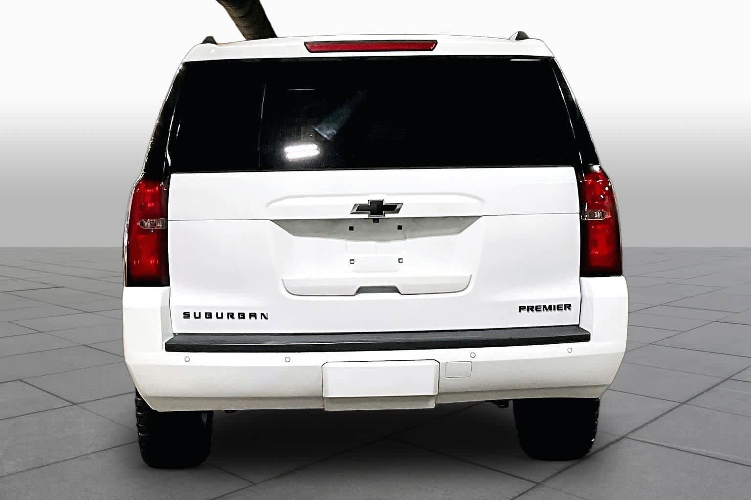 Used 2019 Chevrolet Suburban Premier AWD/4WD image 5
