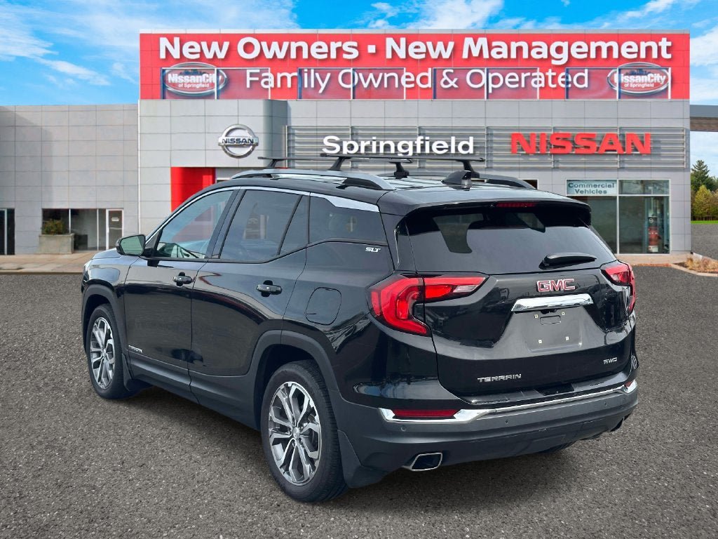 Used 2019 GMC Terrain SLT w/ Preferred Package AWD/4WD image 4