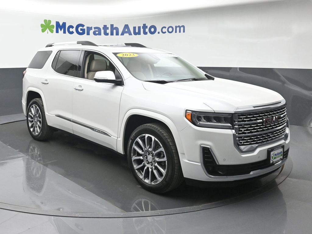 Used 2023 GMC Acadia Denali w/ Denali Ultimate Package image 2