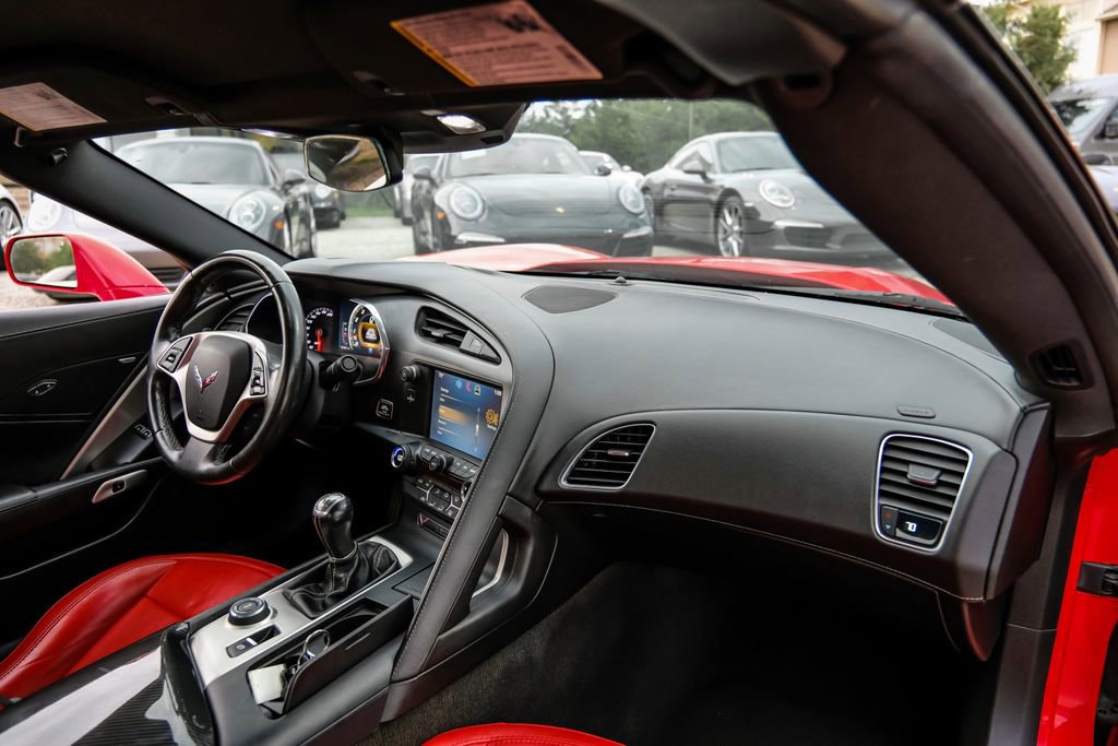 Used 2014 Chevrolet Corvette Stingray Convertible image 14