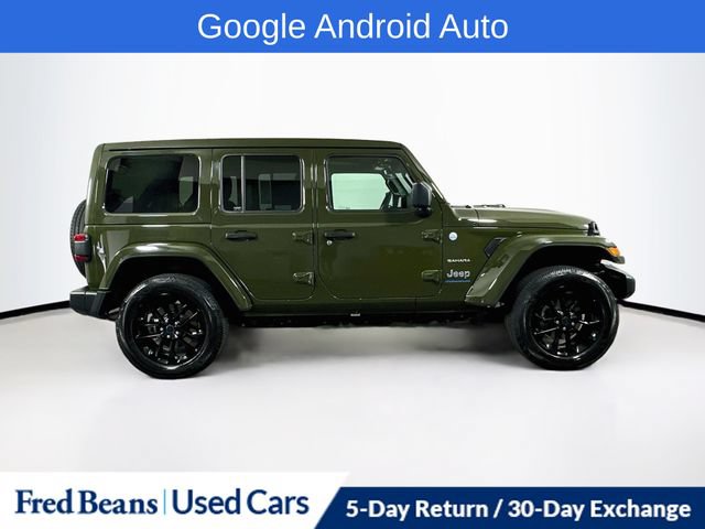 Used 2024 Jeep Wrangler Unlimited Sahara w/ Technology Group AWD/4WD image 11