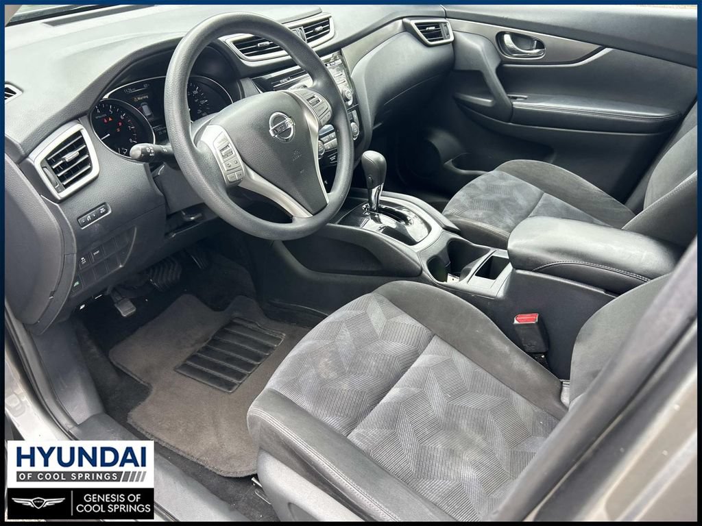 Used 2015 Nissan Rogue SV FWD image 14