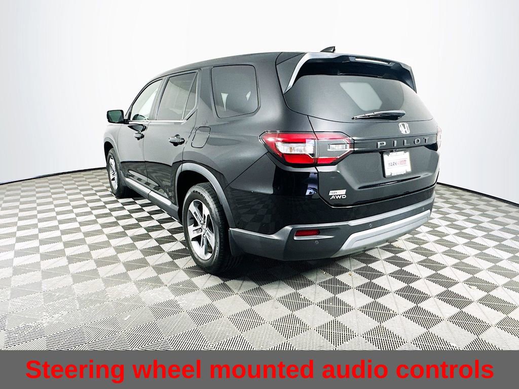Used 2023 Honda Pilot EX-L image 7