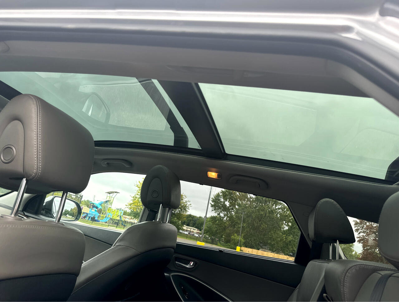 Used 2018 Hyundai Santa Fe AWD w/ SE Ultimate Tech Package 03 image 51