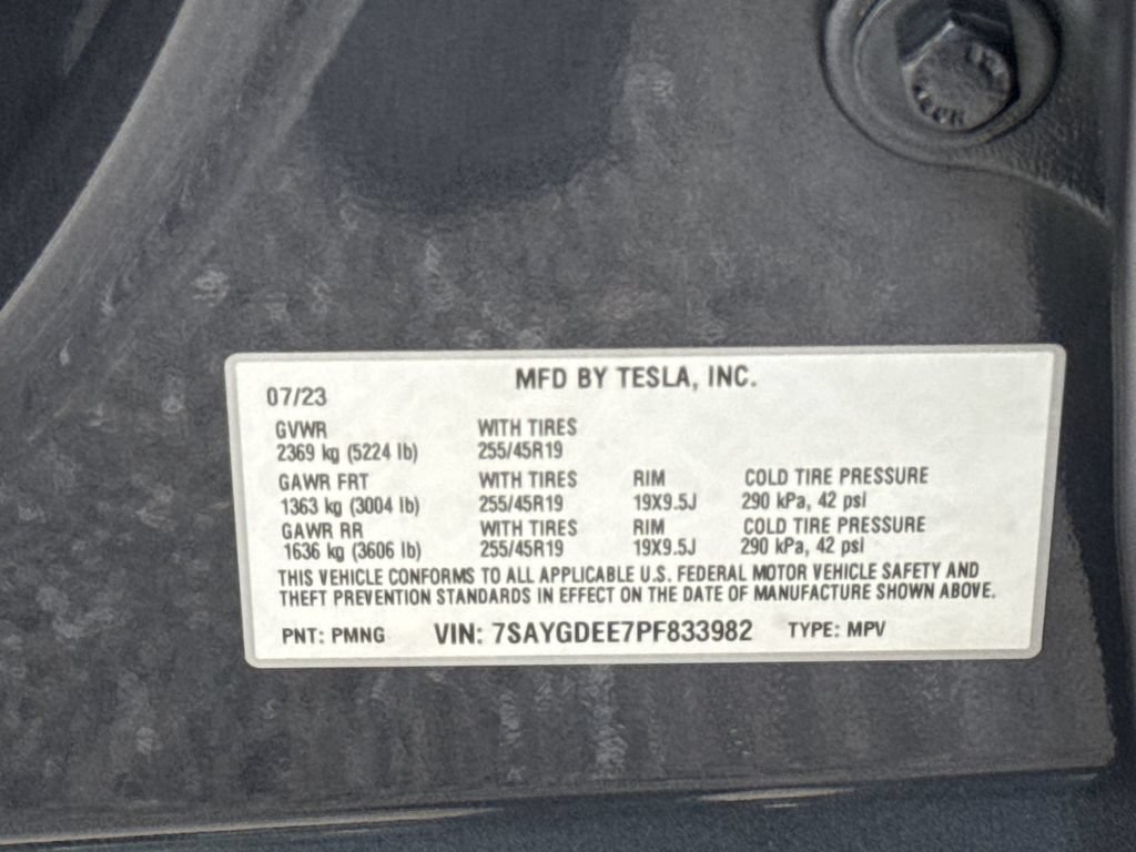 Used 2023 Tesla Model Y Long Range AWD/4WD image 26
