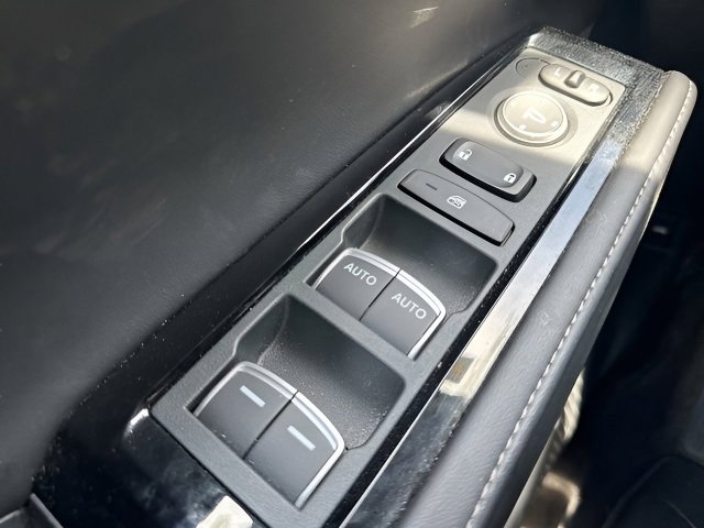 Used 2023 Honda Accord Touring image 15