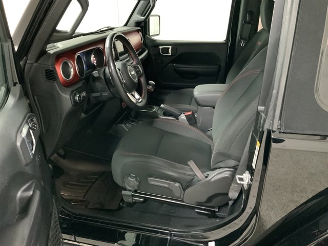 Used 2018 Jeep Wrangler Rubicon w/ Steel Bumper Group image 16