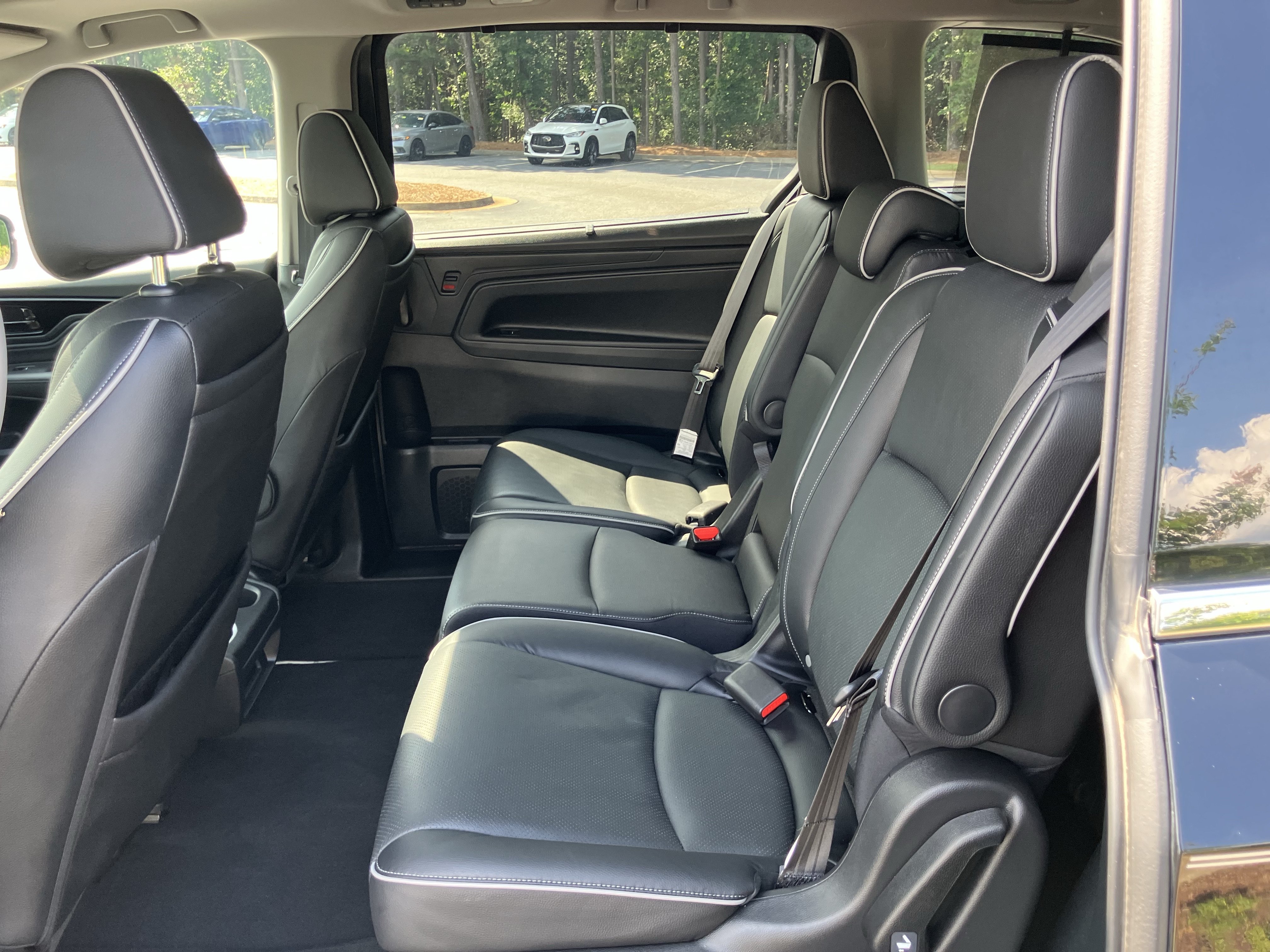 Certified 2024 Honda Odyssey Elite image 36