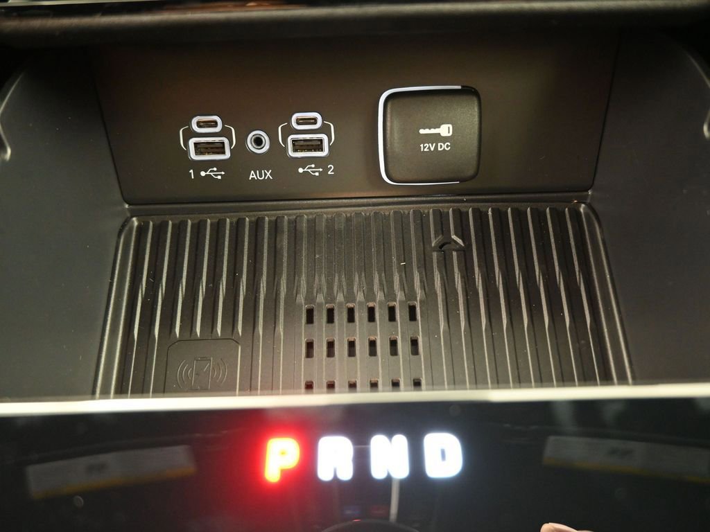 New 2026 Jeep Grand Cherokee Altitude image 9