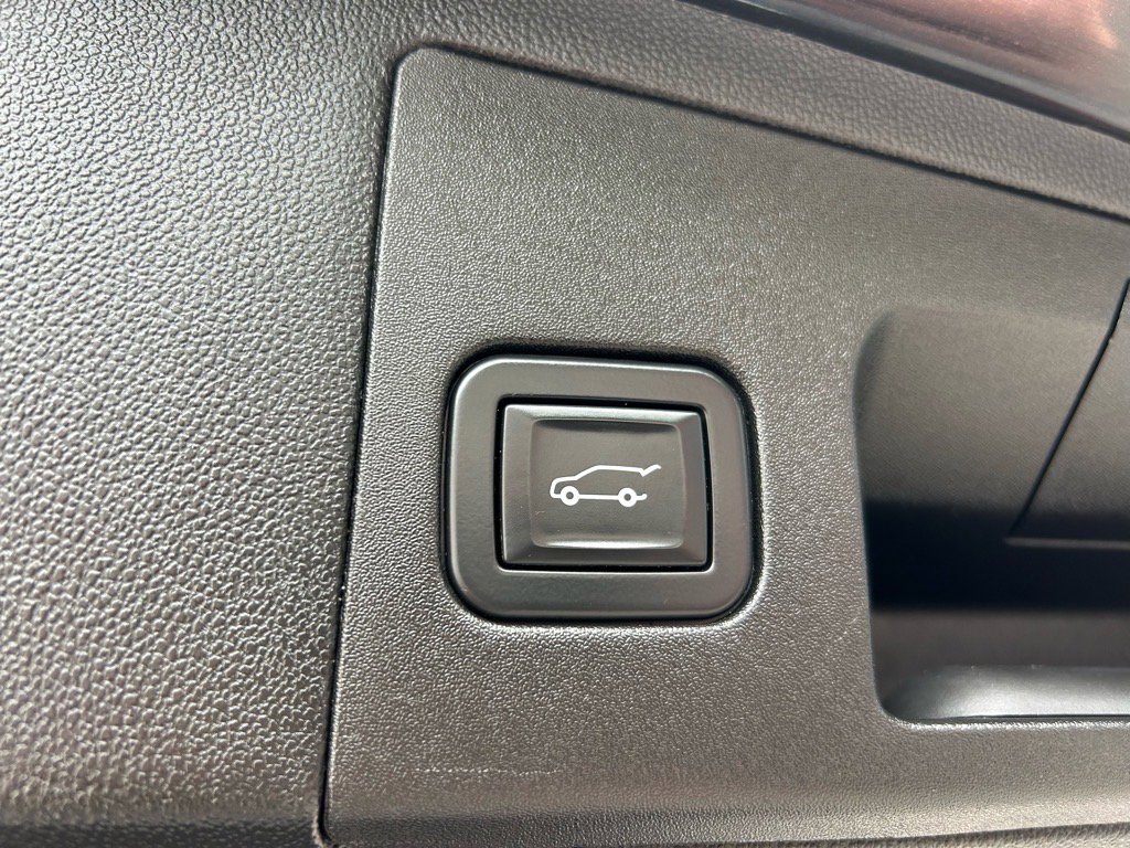 Used 2021 Cadillac XT5 Premium Luxury w/ Platinum Package image 10