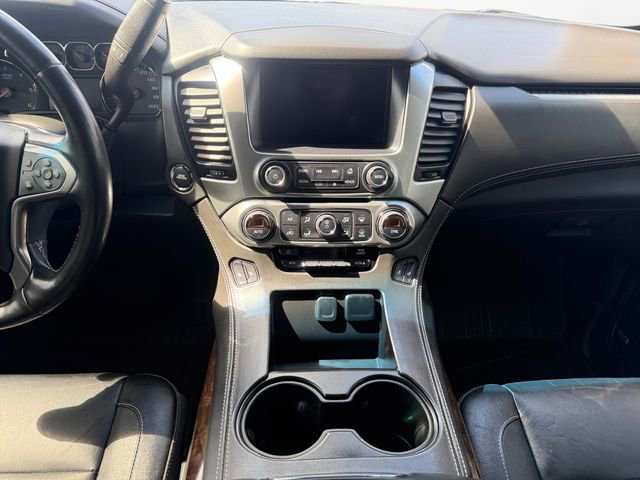 Used 2020 Chevrolet Suburban LT w/ RST Edition image 11
