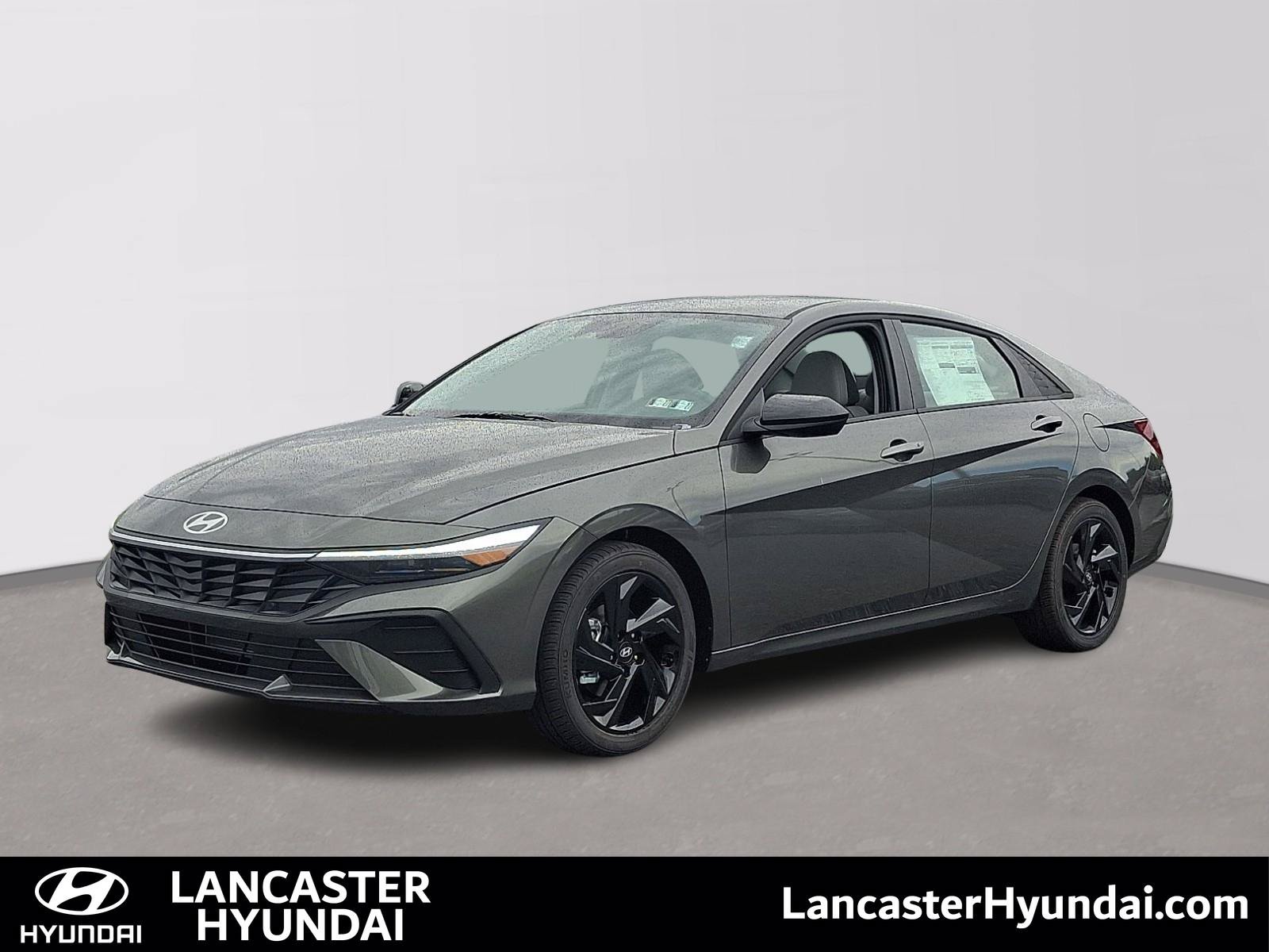 New 2026 Hyundai Elantra SEL Sport FWD image 1