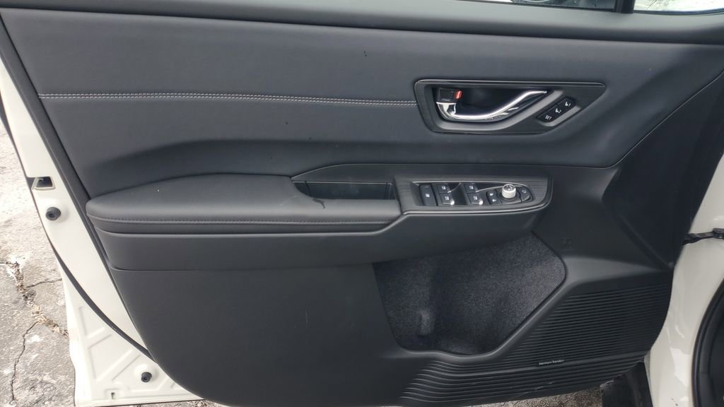 New 2026 Subaru Outback Touring XT image 8