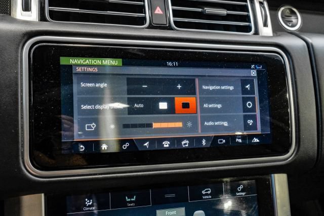 Used 2019 Land Rover Range Rover Supercharged AWD/4WD image 40