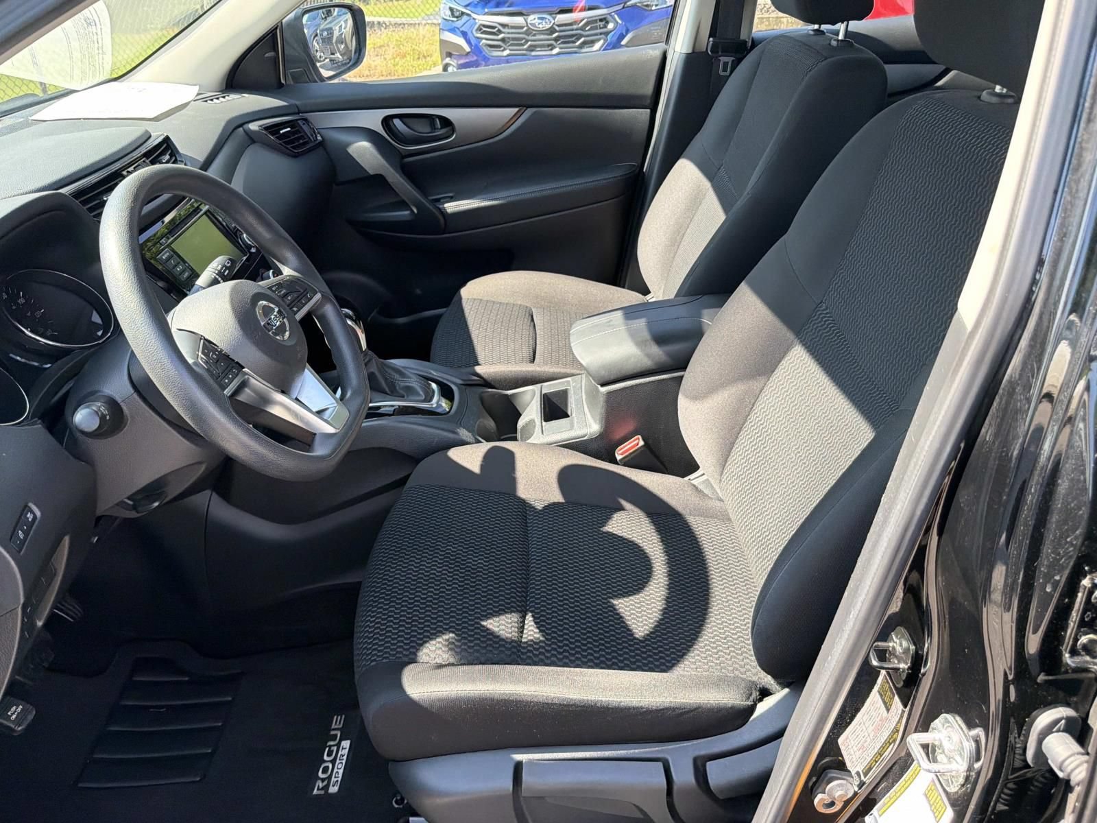 Used 2022 Nissan Rogue Sport S FWD image 9