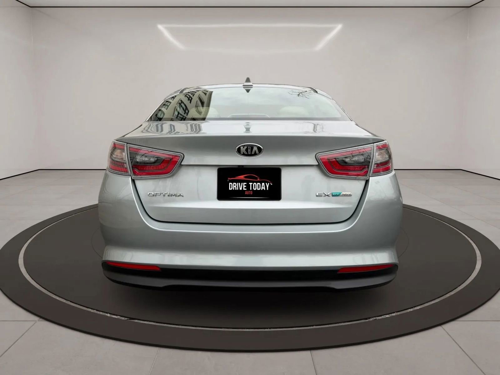 Used 2015 Kia Optima EX image 4