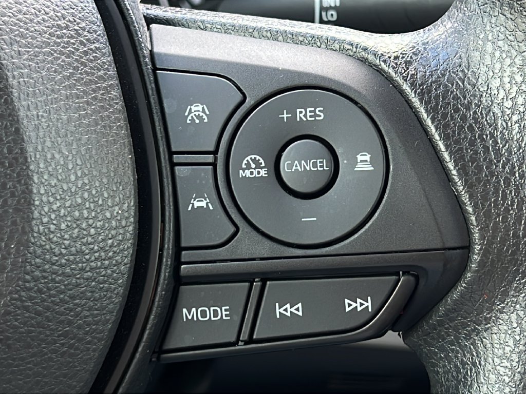 Used 2023 Toyota Corolla LE w/ LE Premium Package FWD image 20