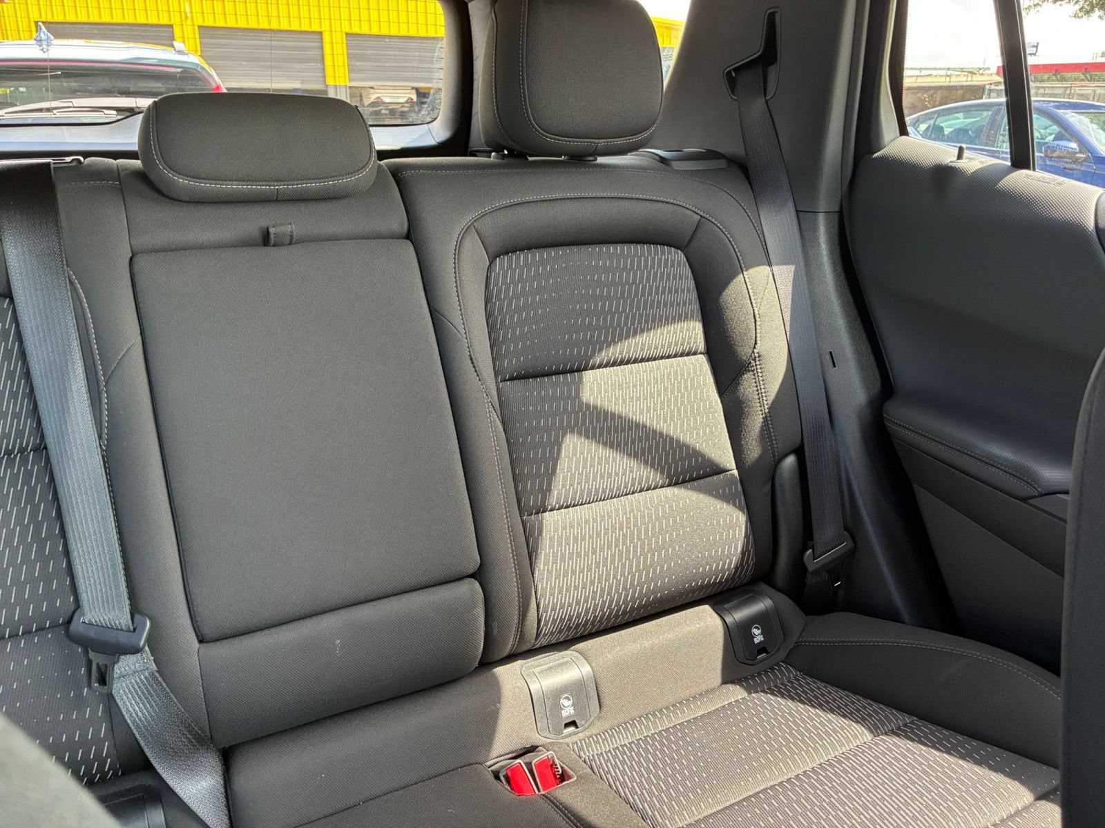 Used 2025 Chevrolet Equinox LT AWD/4WD image 34