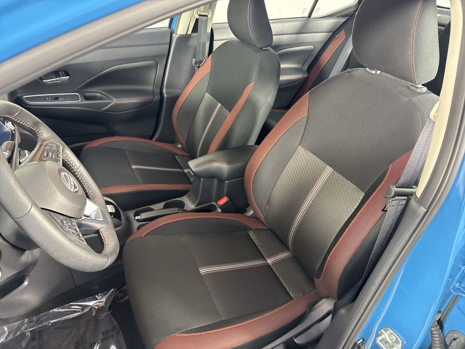 Certified 2025 Nissan Versa SR w/ Trunk Package image 21