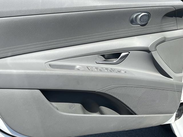 Certified 2021 Hyundai Elantra SEL w/ Cargo Package FWD image 22