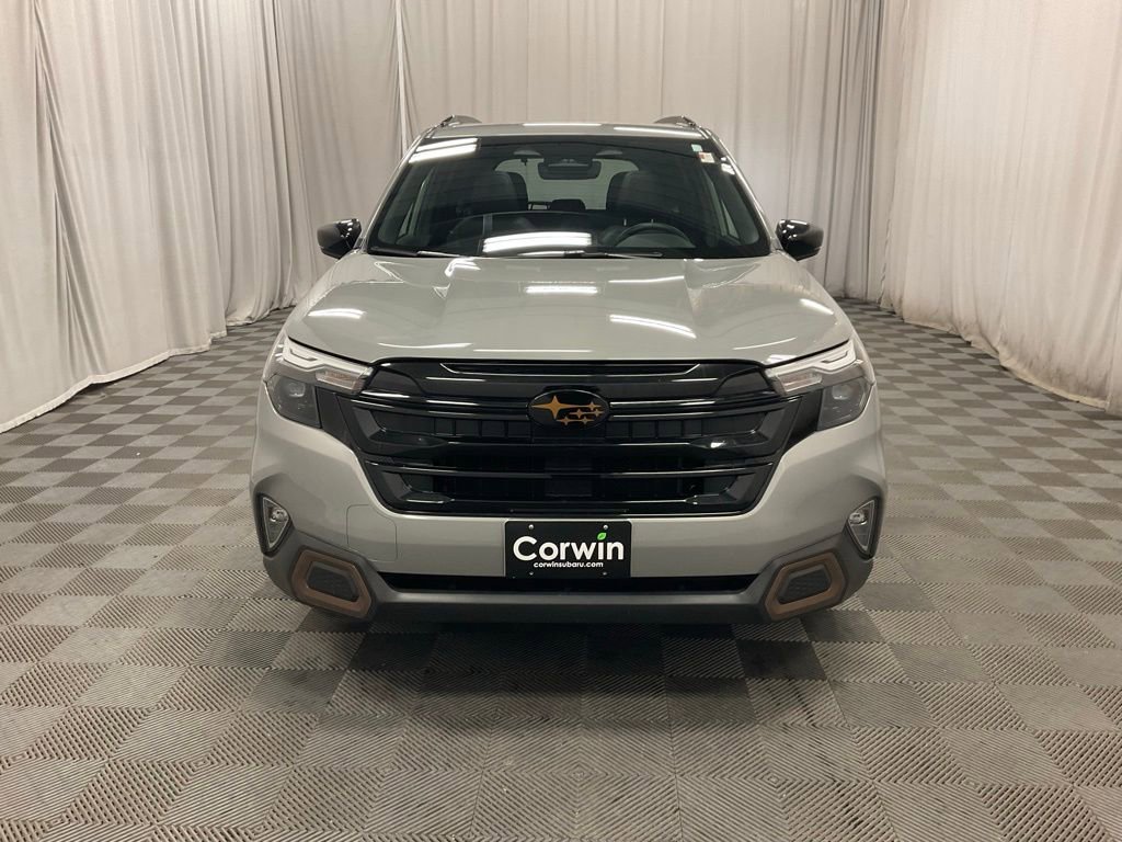 Used 2025 Subaru Forester Sport w/ Popular Package #1 image 2