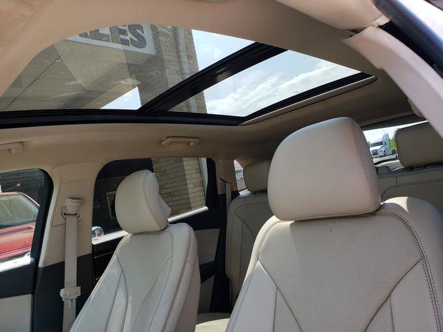 Used 2016 Lincoln MKX Reserve w/ Climate Package AWD/4WD image 12