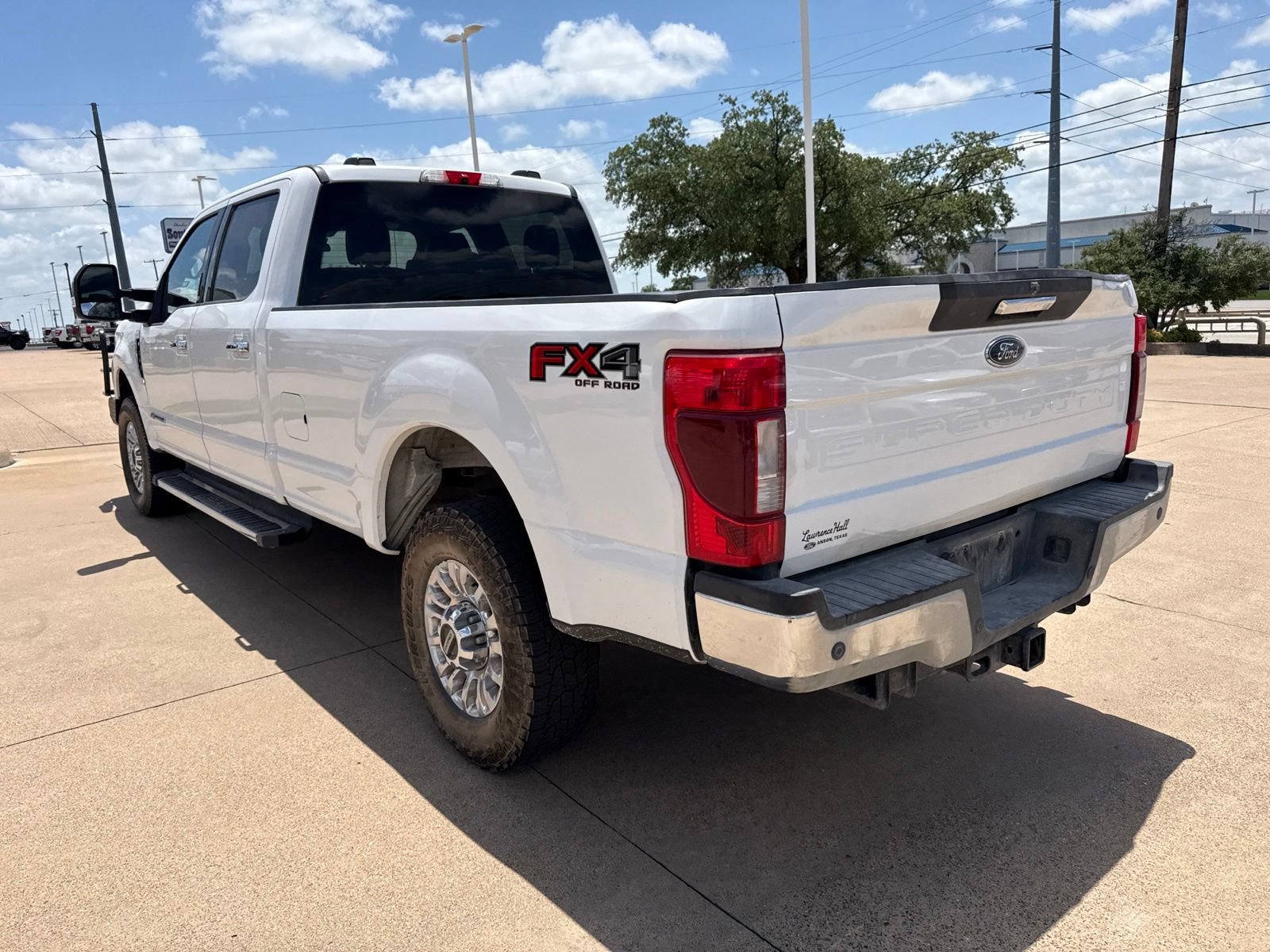 Used 2021 Ford F350 XLT w/ XLT Premium Package AWD/4WD image 5