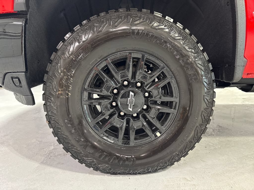 New 2026 Chevrolet Silverado 2500 ZR2 AWD/4WD image 51