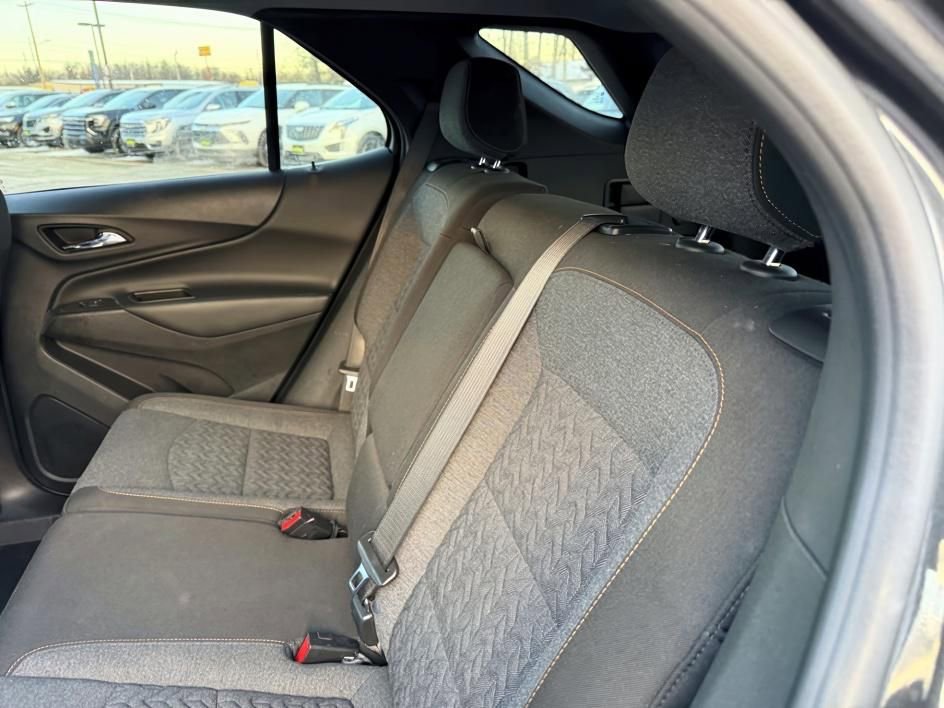 Used 2023 Chevrolet Equinox LT image 8