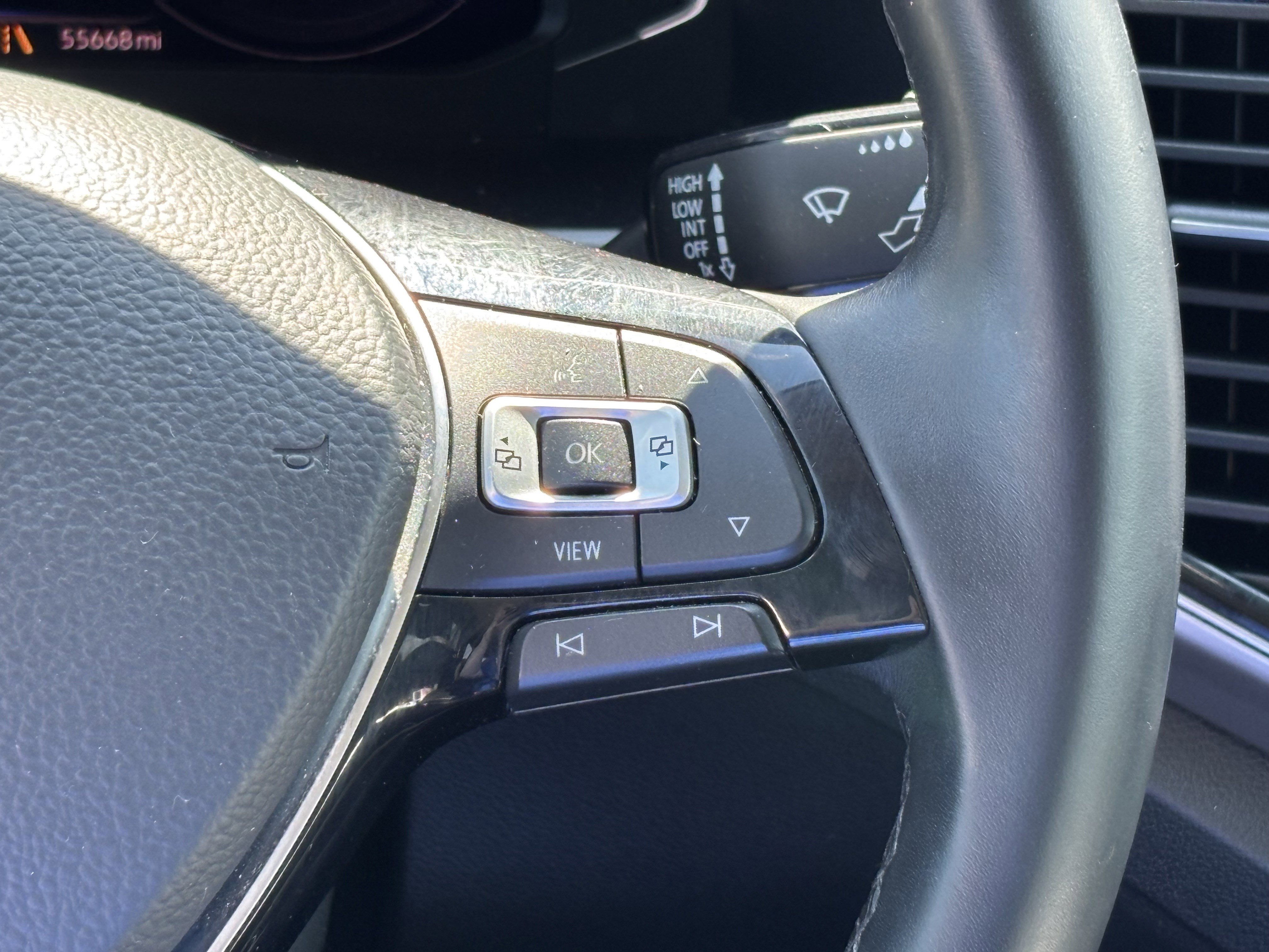 Used 2019 Volkswagen Atlas SEL image 20