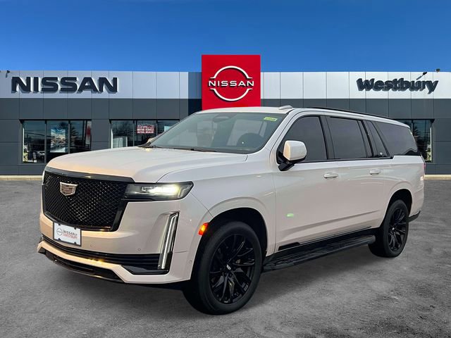 Used 2022 Cadillac Escalade ESV Sport w/ LPO, ONYX Package image 4