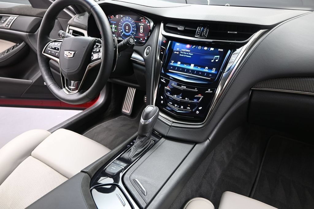 Used 2016 Cadillac CTS V w/ Luxury Package RWD image 32