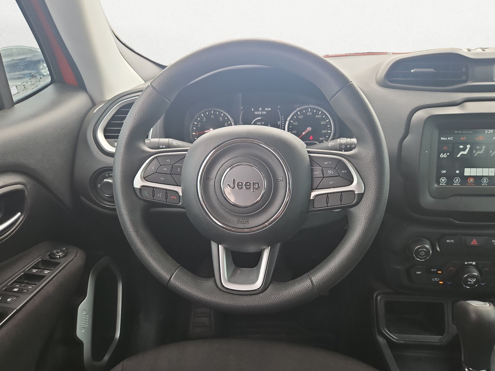 Used 2018 Jeep Renegade Sport w/ Power & Air Group FWD image 9