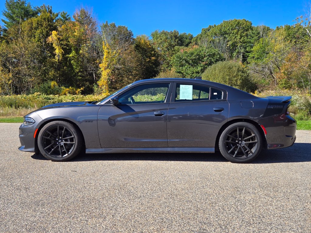 Used 2023 Dodge Charger Scat Pack RWD image 2