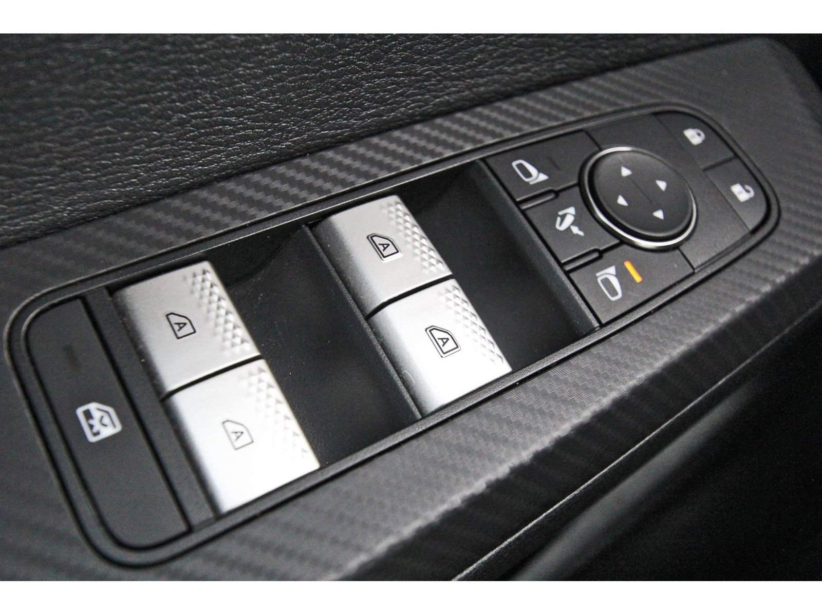 Used 2023 Mitsubishi Outlander SEL FWD image 21