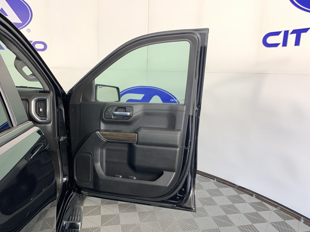 Used 2021 Chevrolet Silverado 1500 LT RWD image 34