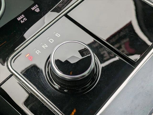 Used 2020 Land Rover Range Rover Velar S image 12