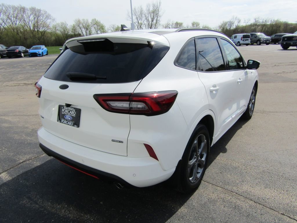 Used 2023 Ford Escape ST-Line Select w/ Tech Pack #2 AWD/4WD image 7