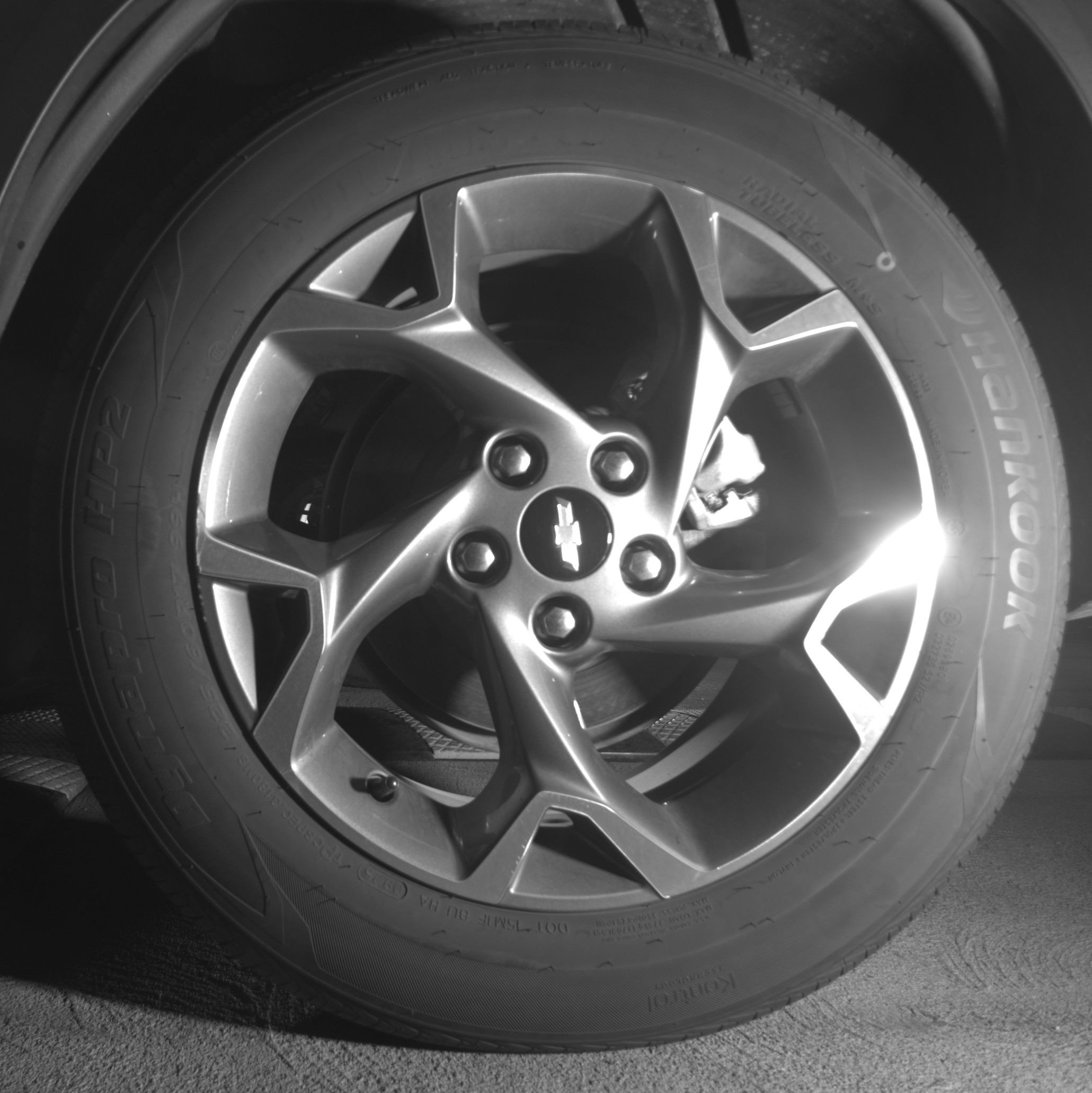 Used 2025 Chevrolet Trax LT FWD image 14