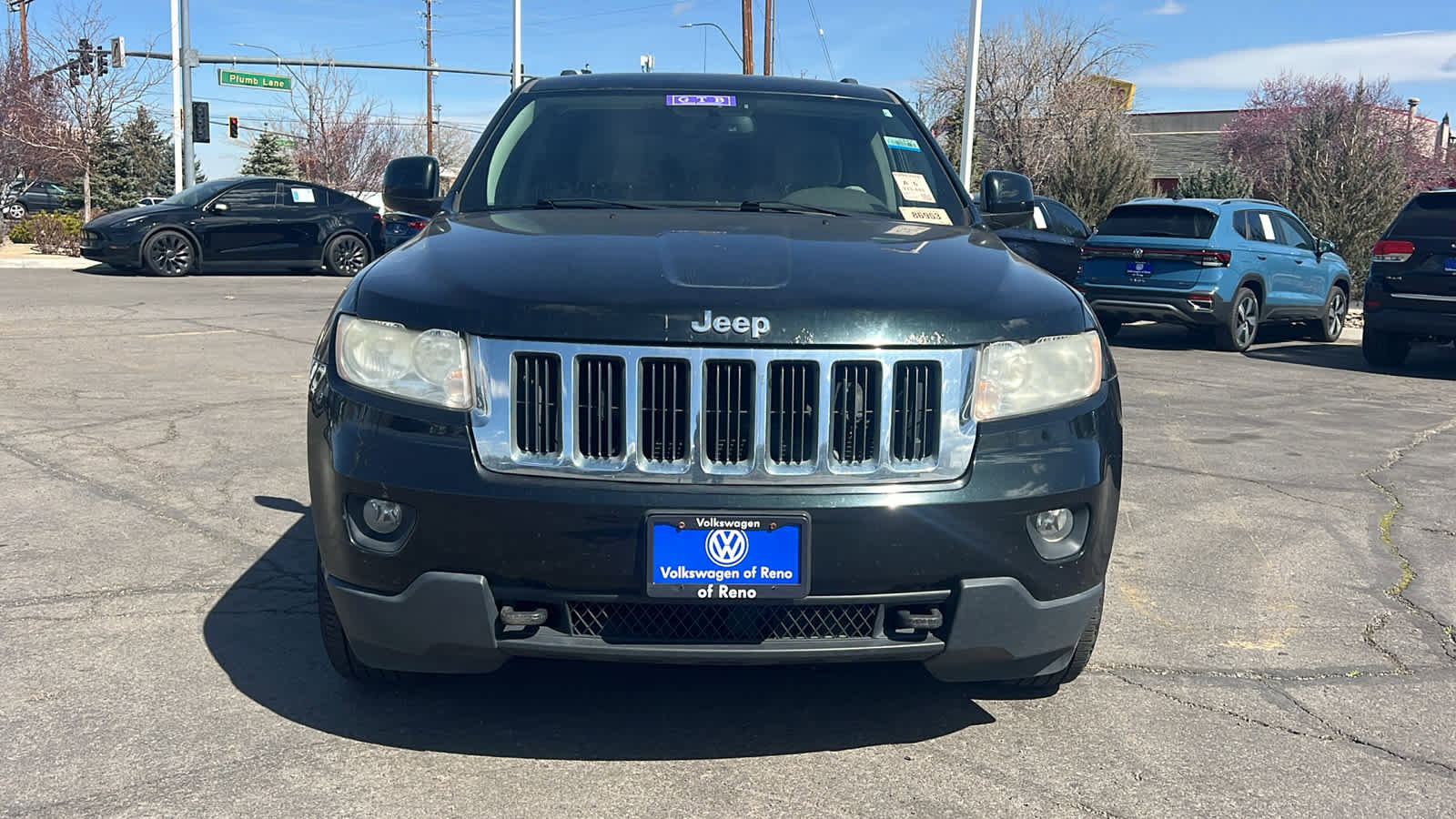 Used 2012 Jeep Grand Cherokee Laredo w/ Laredo E Group image 2