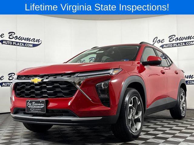 New 2026 Chevrolet Trax LT w/ Driver Confidence Package FWD image 2