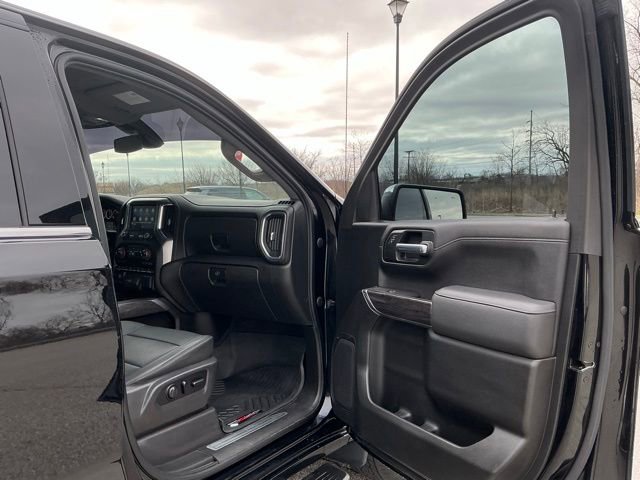 Used 2021 Chevrolet Silverado 1500 LTZ AWD/4WD image 18