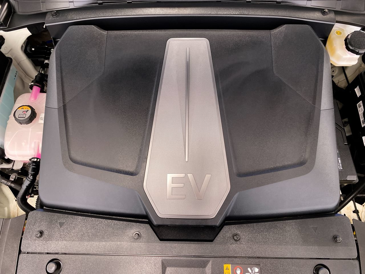 Certified 2024 Kia EV6 Light RWD image 14