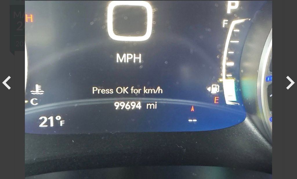 Used 2021 Chrysler Pacifica Limited w/ S Appearance Package image 11