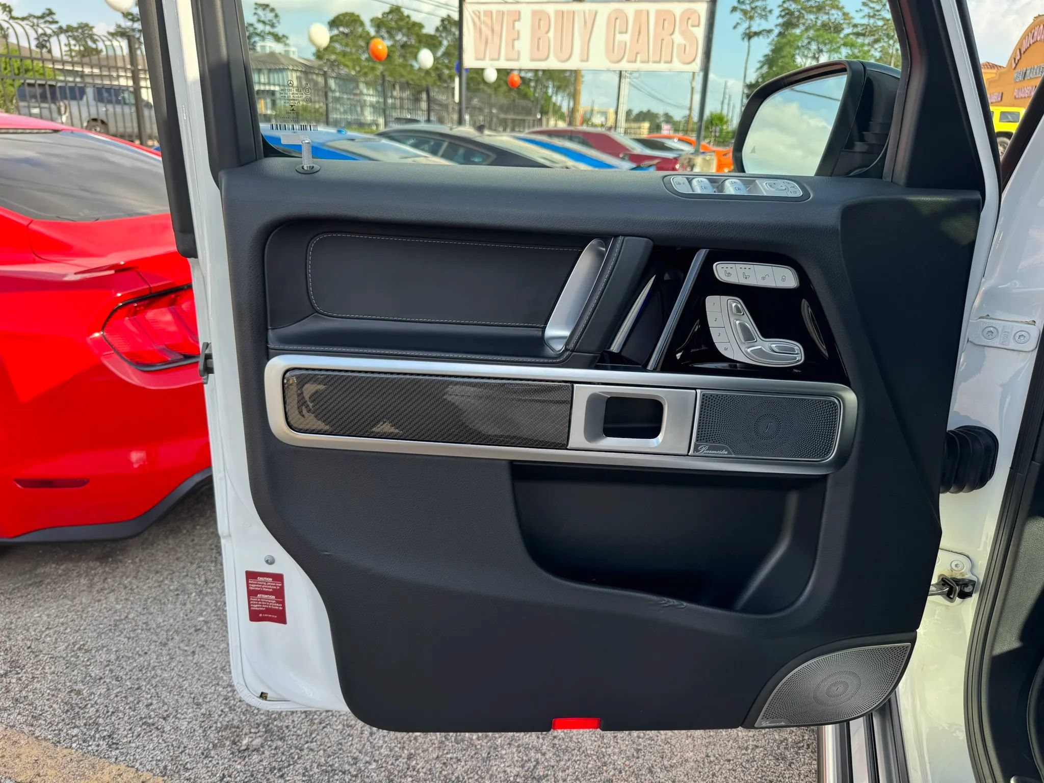 Used 2022 Mercedes-Benz G 63 AMG 4MATIC w/ Seat Comfort Package image 19