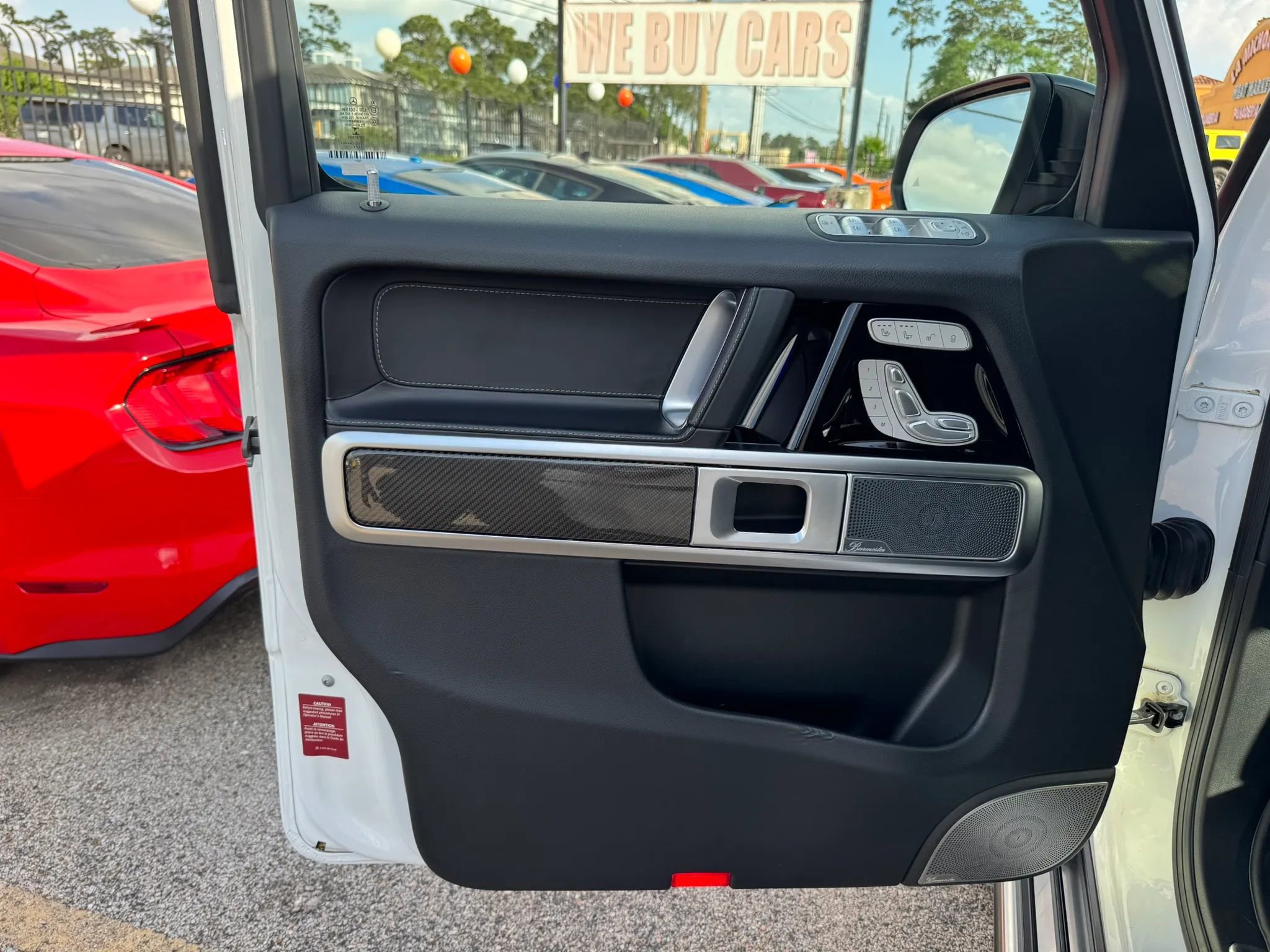 Used 2022 Mercedes-Benz G 63 AMG 4MATIC w/ Seat Comfort Package image 19