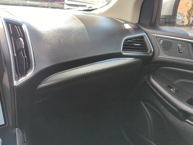 Used 2024 Ford Edge Titanium image 8