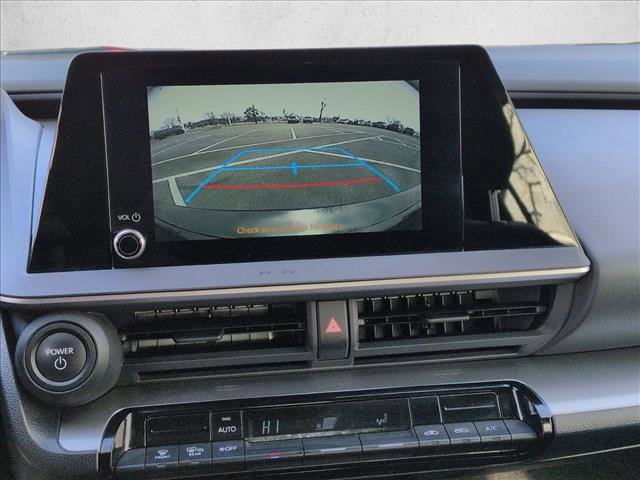 Used 2025 Toyota Prius LE image 13