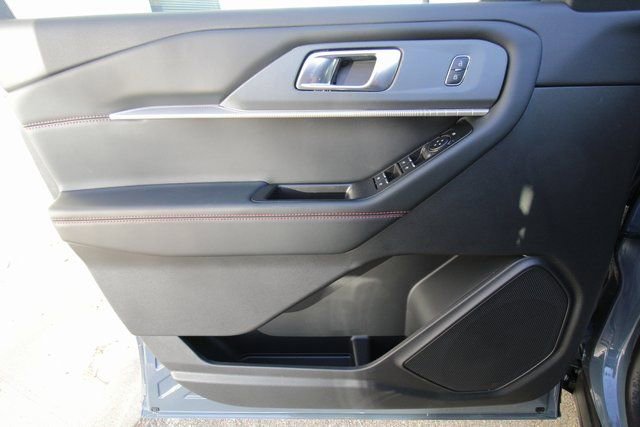 New 2026 Ford Explorer ST-Line image 22