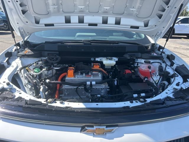 New 2026 Chevrolet Equinox EV LT image 34